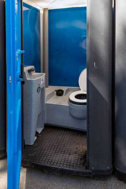 Best Emergency porta potty rental  in Fairview, NC